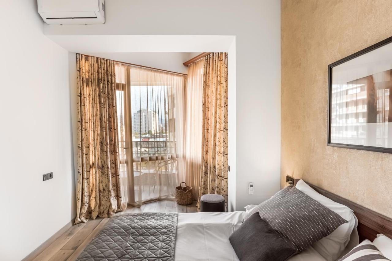 Hotelise I Gin Apartment エレバン エクステリア 写真